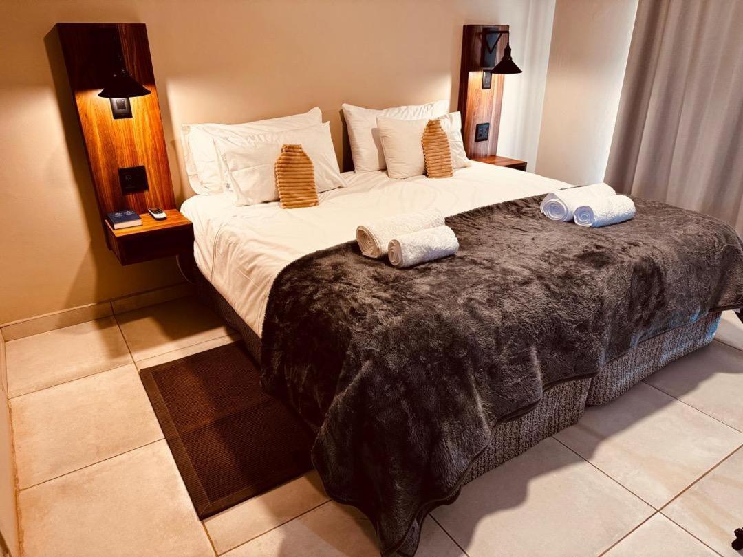 Flying Ostrich Guesthouse & Self-Catering Accommodation Mariental Rom bilde