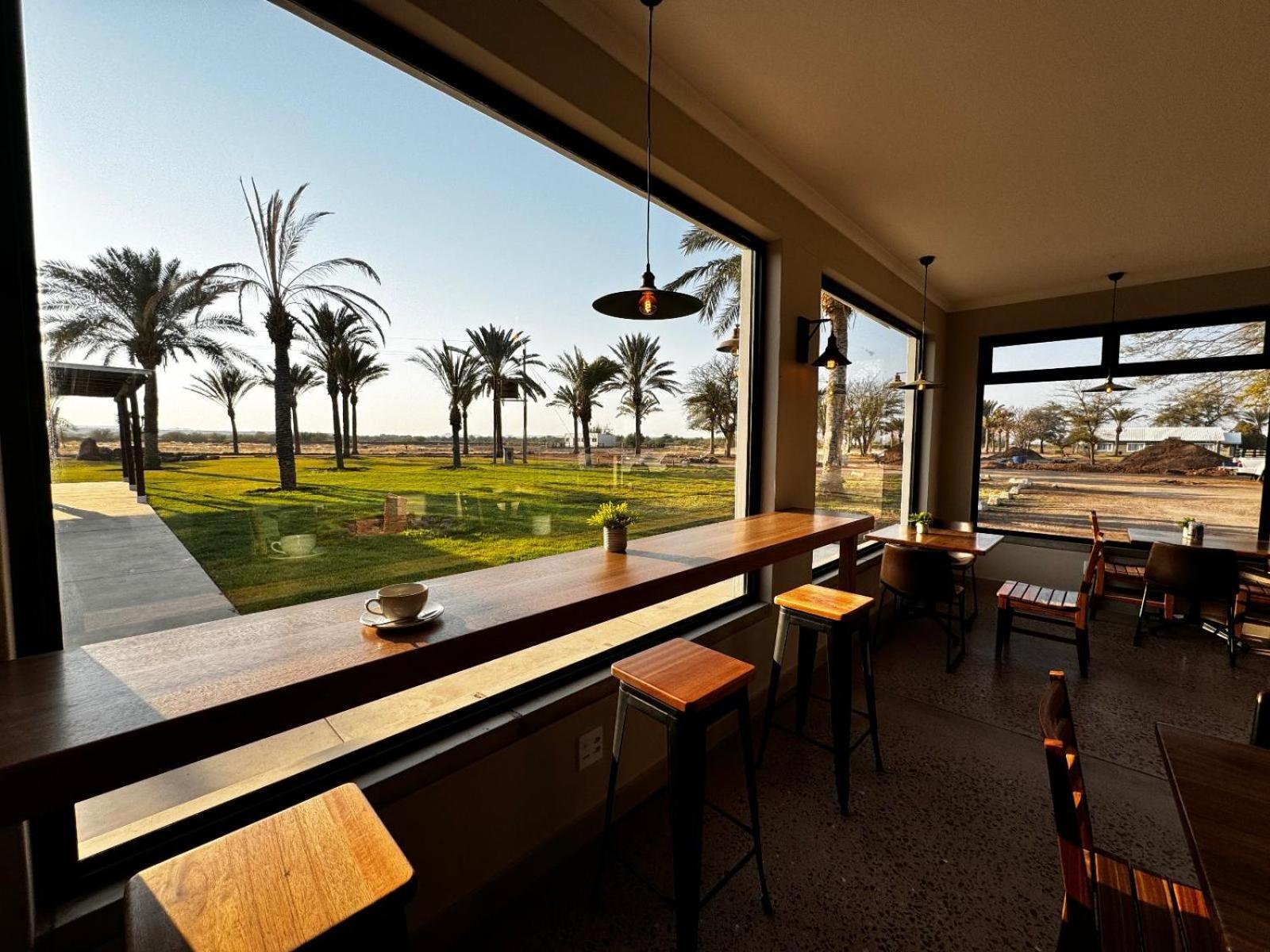 Flying Ostrich Guesthouse & Self-Catering Accommodation Mariental Eksteriør bilde